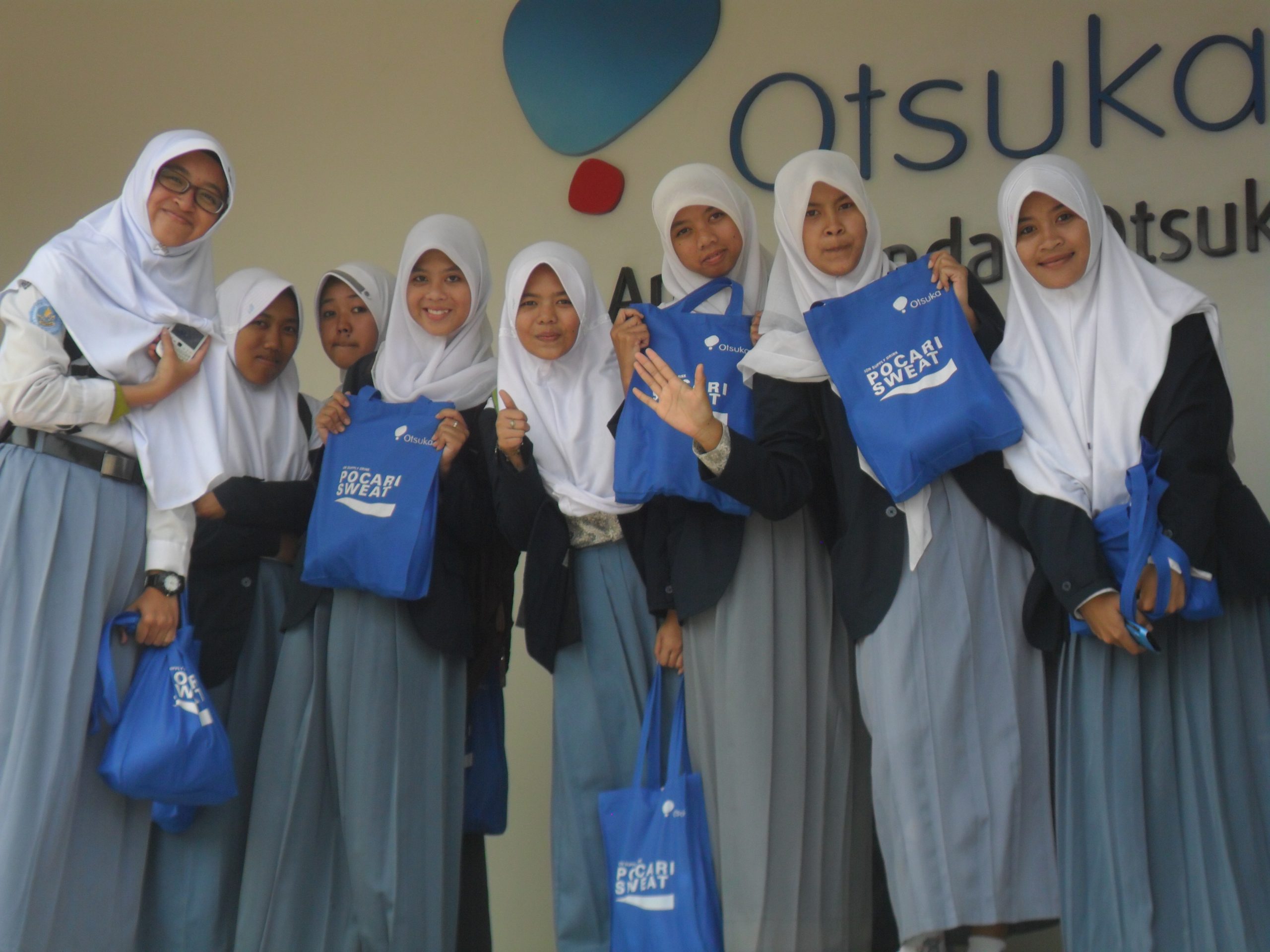Kunjungan Industri Pocari Sweat