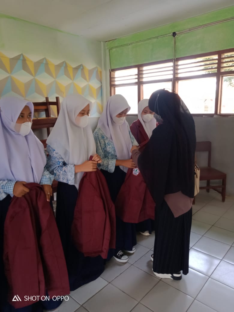 PENYEMATAN ALMAMATER MTs.